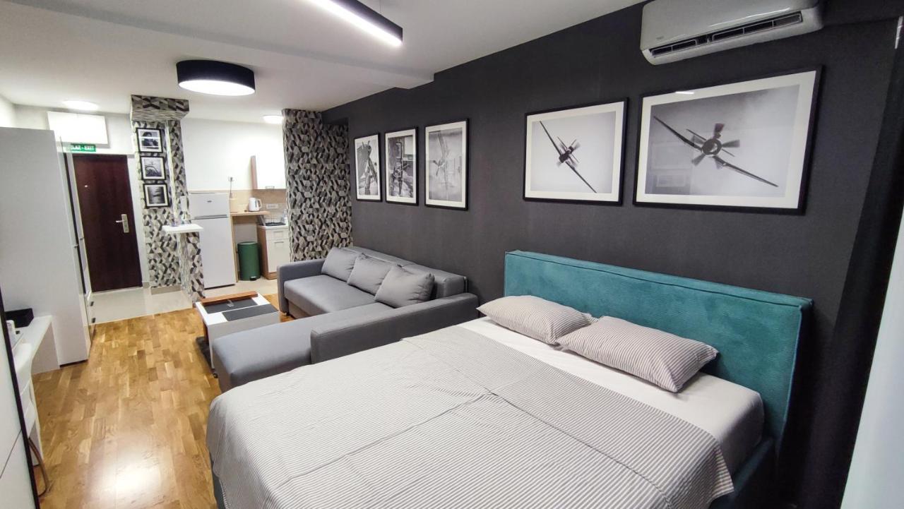 Mac Aviator City Center Two Double Bed Apartment Ni Extérieur photo